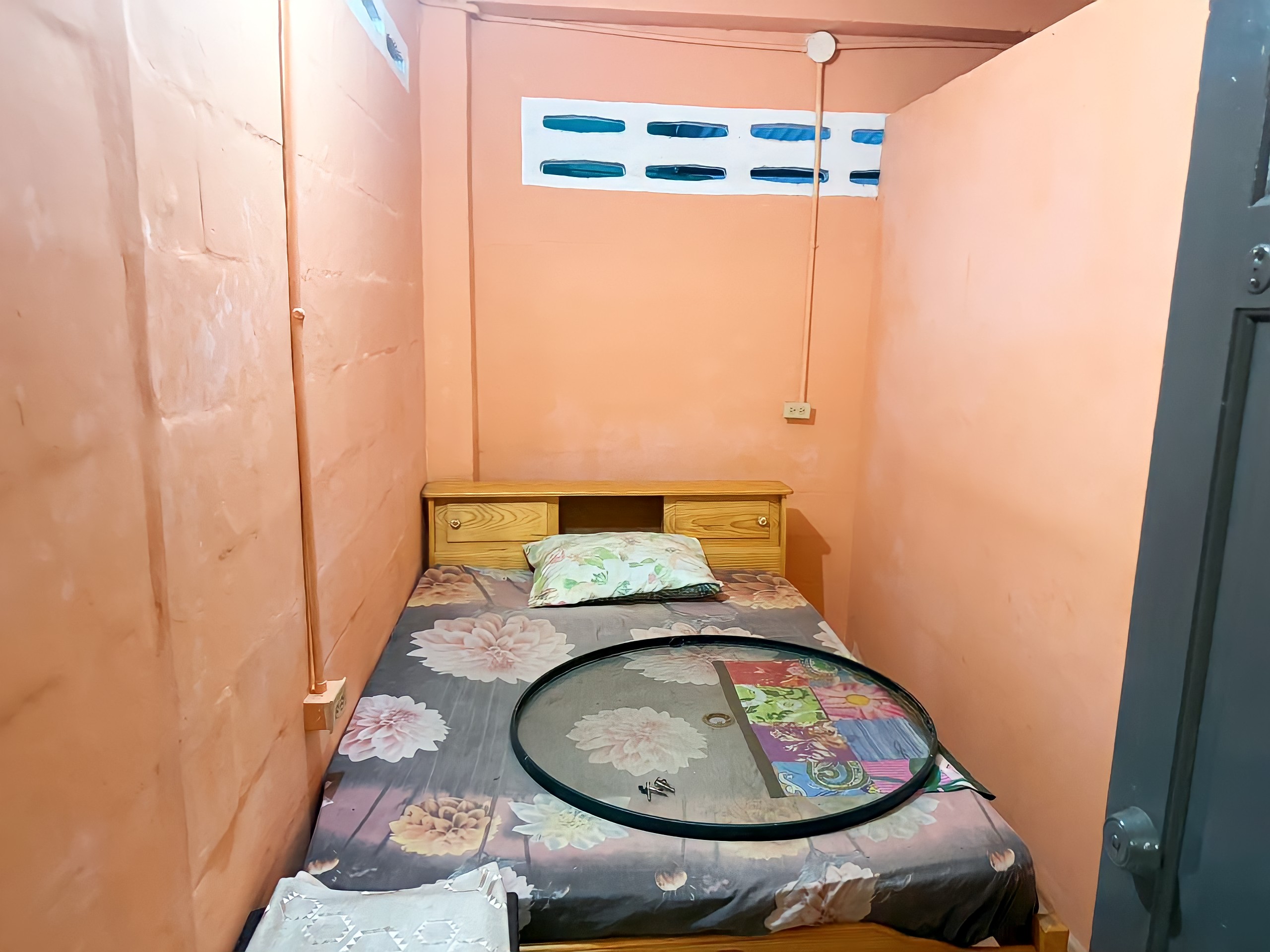 Semi Furnished 1 Bedroom Apartment First Ave Barataria 9
