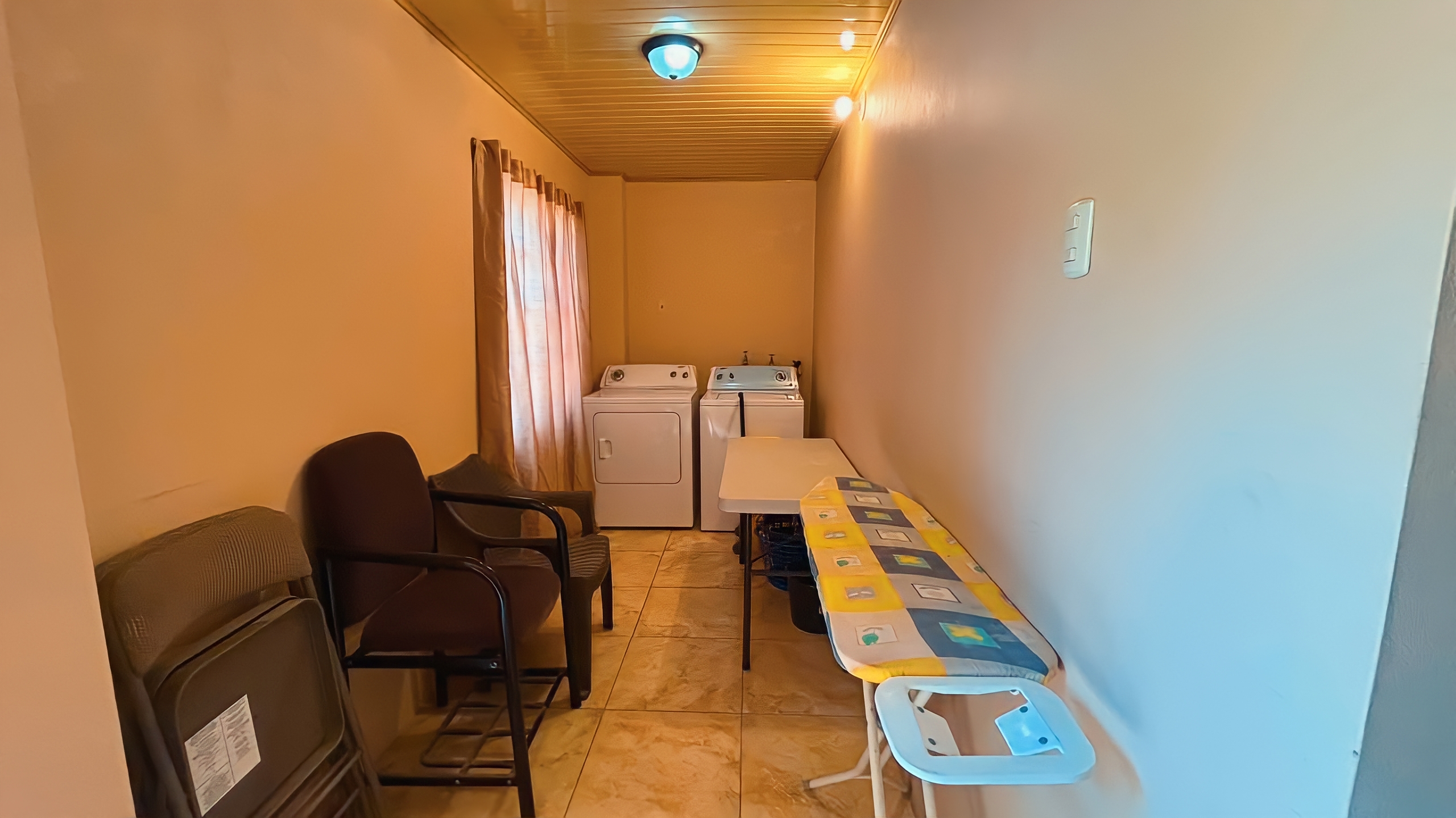 10 Bedroom House, Eccles Road, Mayaro 17