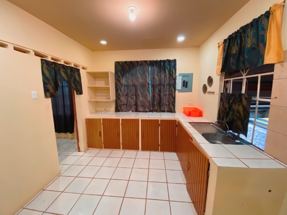 584