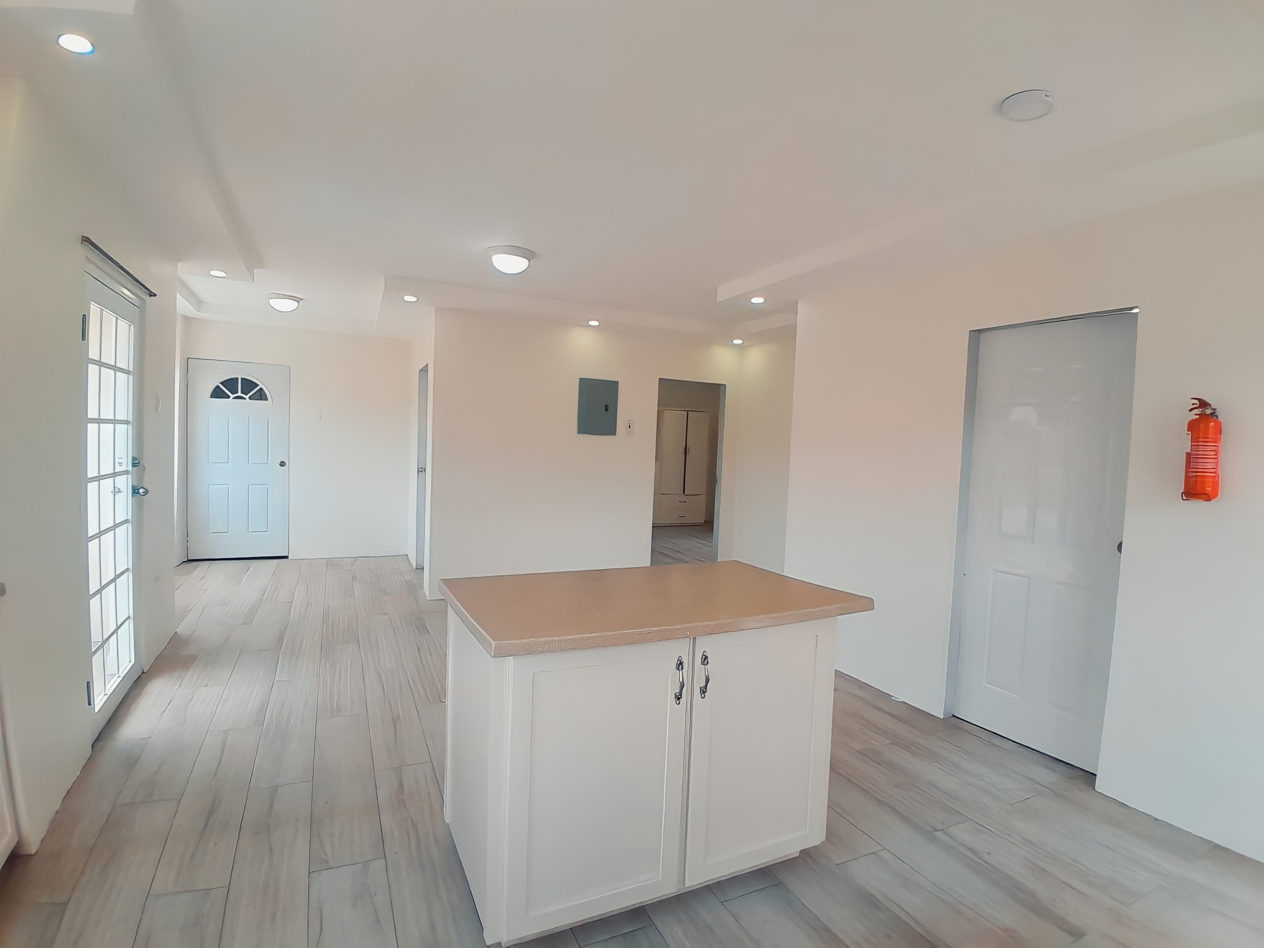 2 Bedroom Apartment,Cantaro Road, Santa Cruz 2