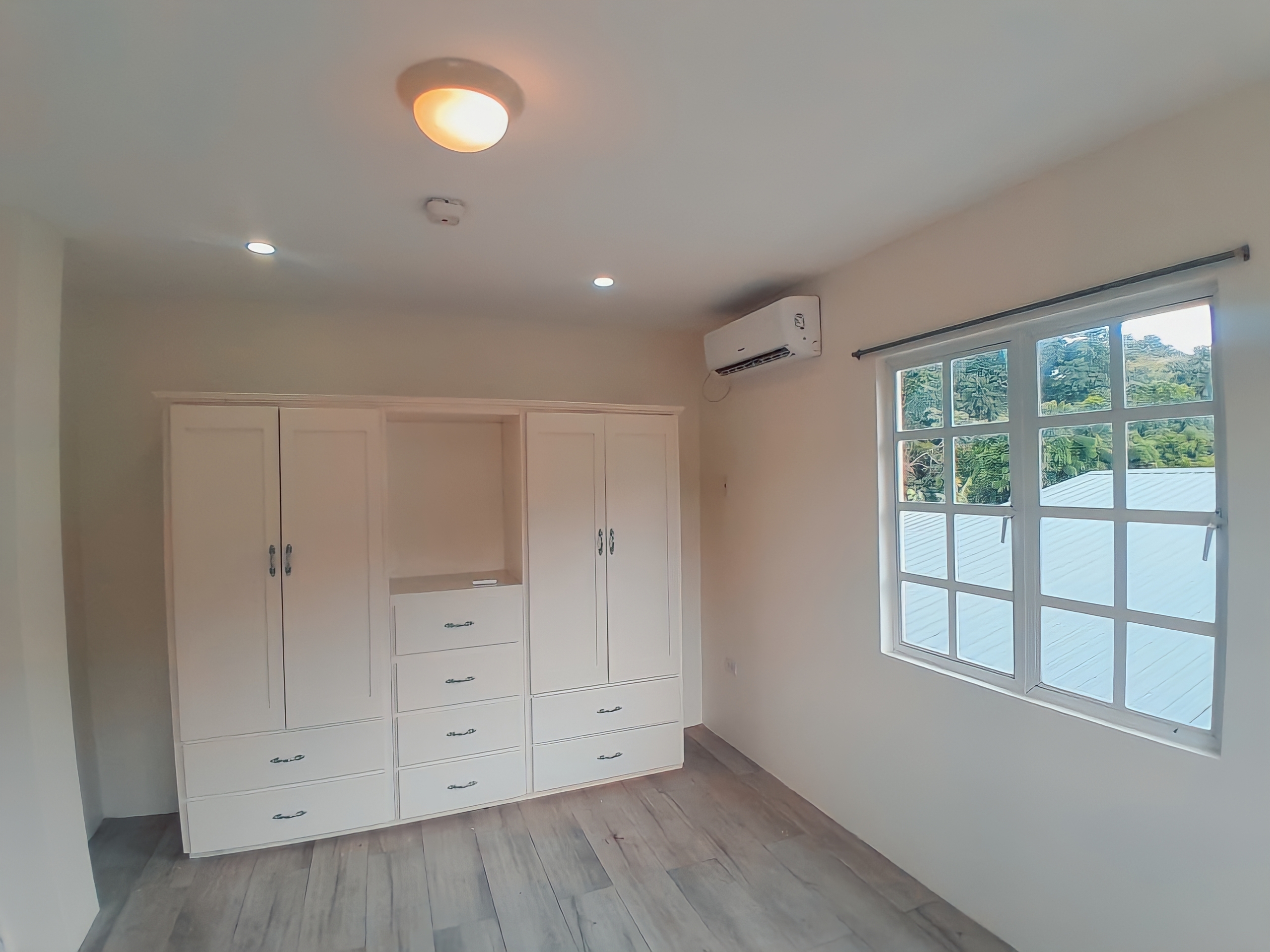 2 Bedroom Apartment,Cantaro Road, Santa Cruz 8