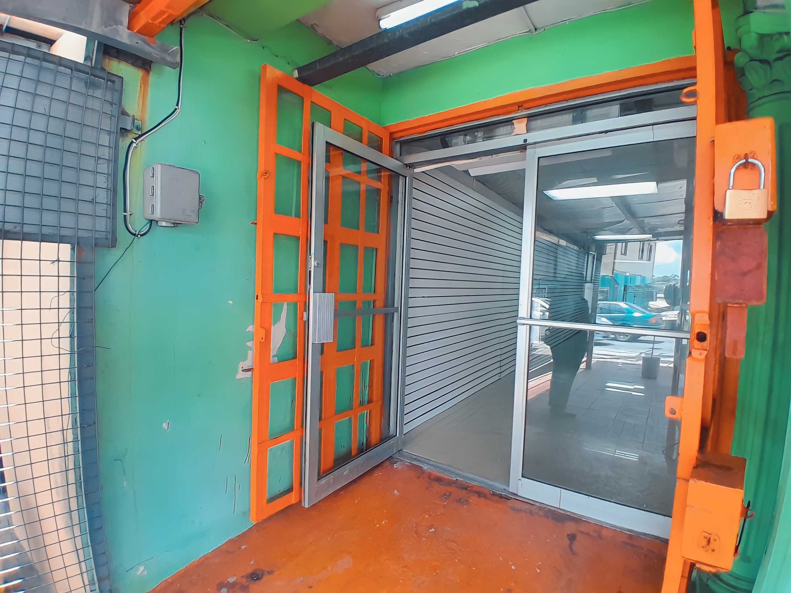 Commercial Space, Southern Main Road, Marabella 3