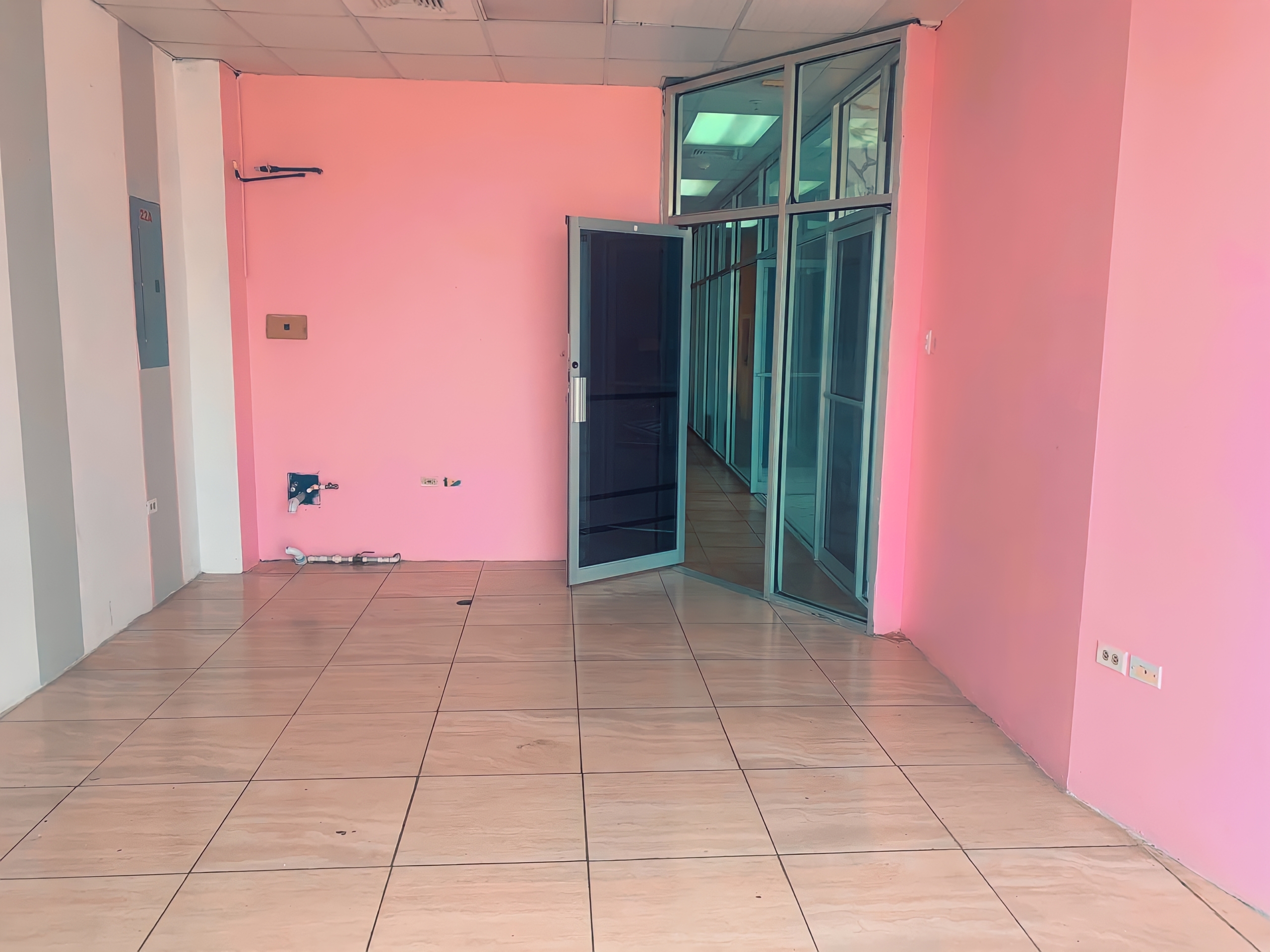 Commercial Unit, Arima 5