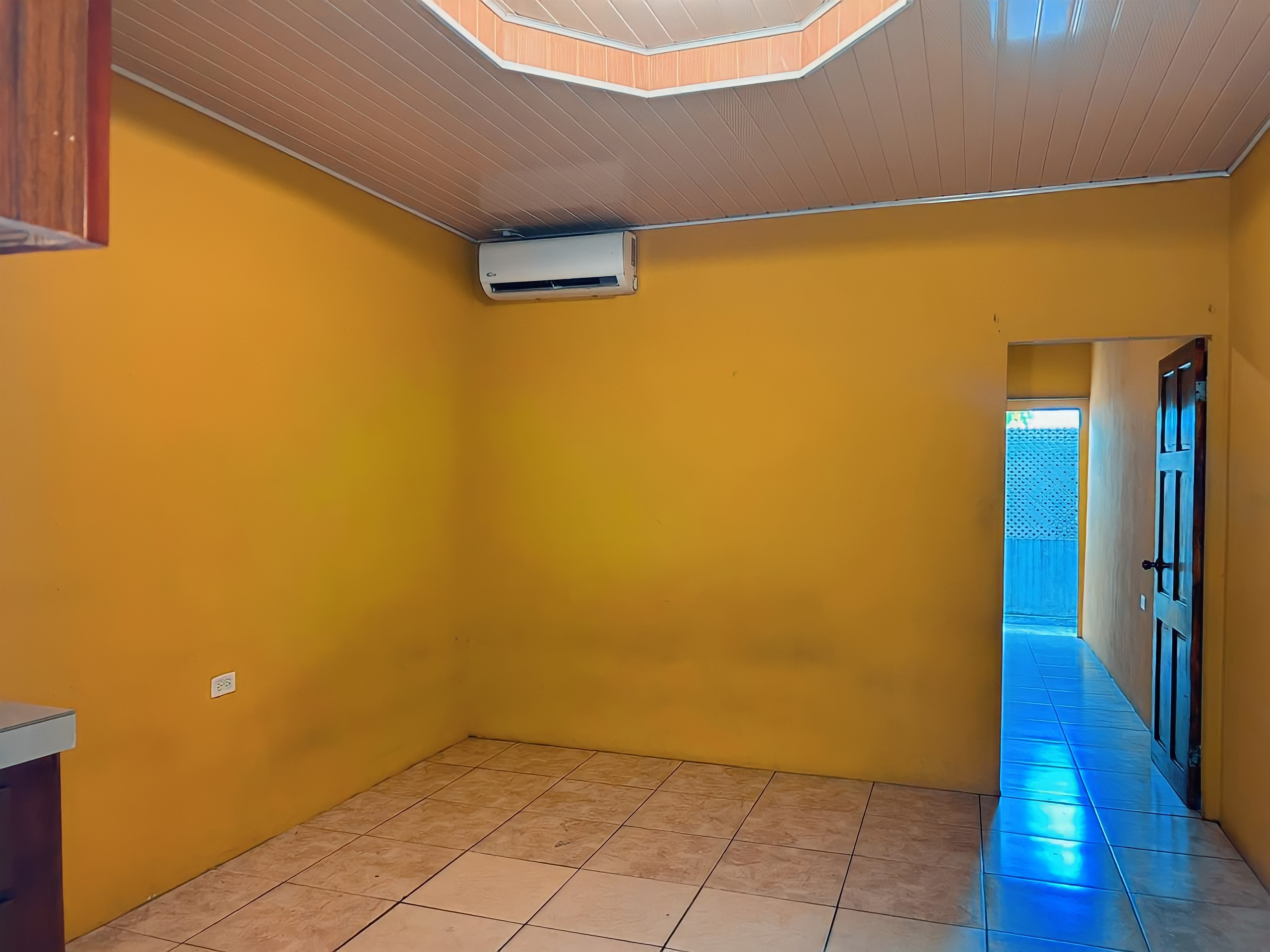 1 Bedroom Apartment, Ghany Street, Chaguanas 1