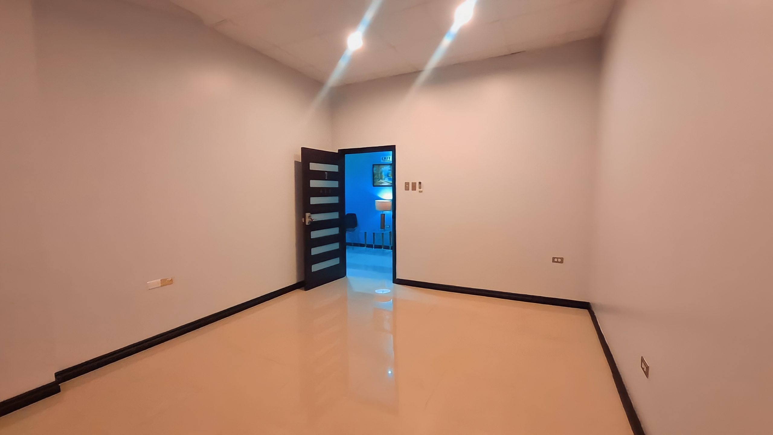 Commercial Space, Cocoyea, San Fernando 11