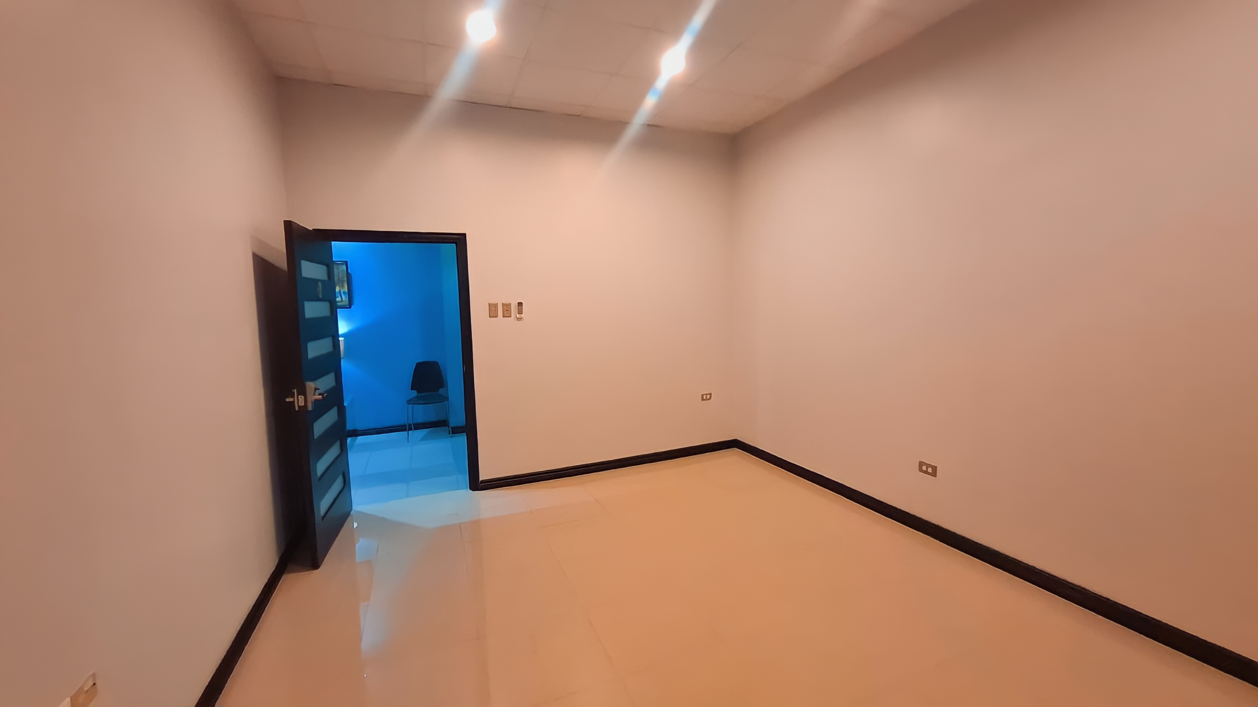 Commercial Space, Cocoyea, San Fernando 4