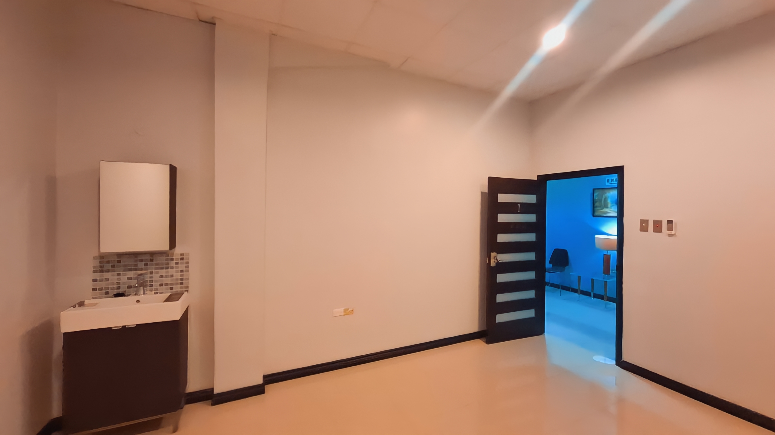 Commercial Space, Cocoyea, San Fernando 8