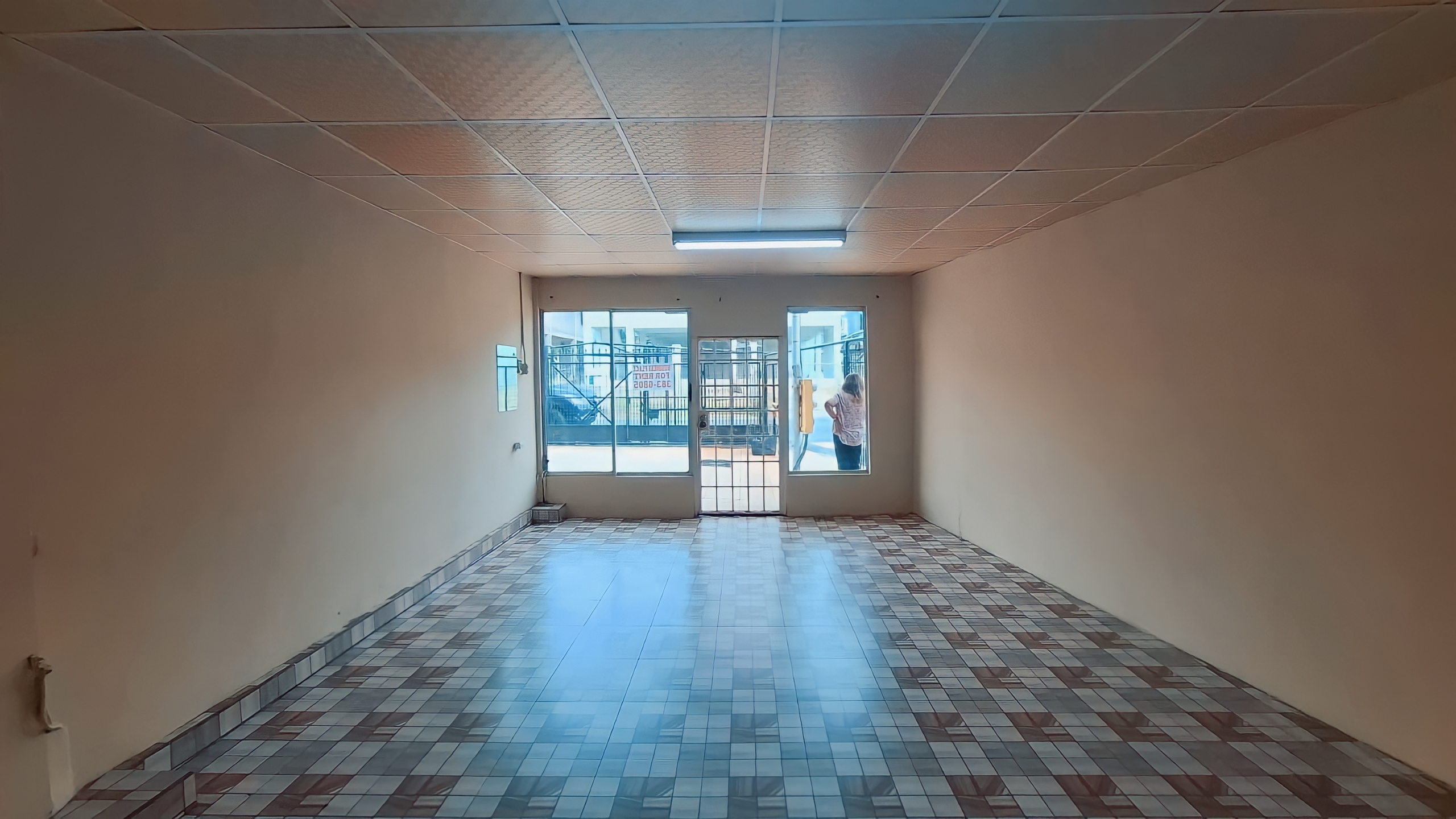 Commercial Space, Bonne Aventure Road, Gasparillo 8